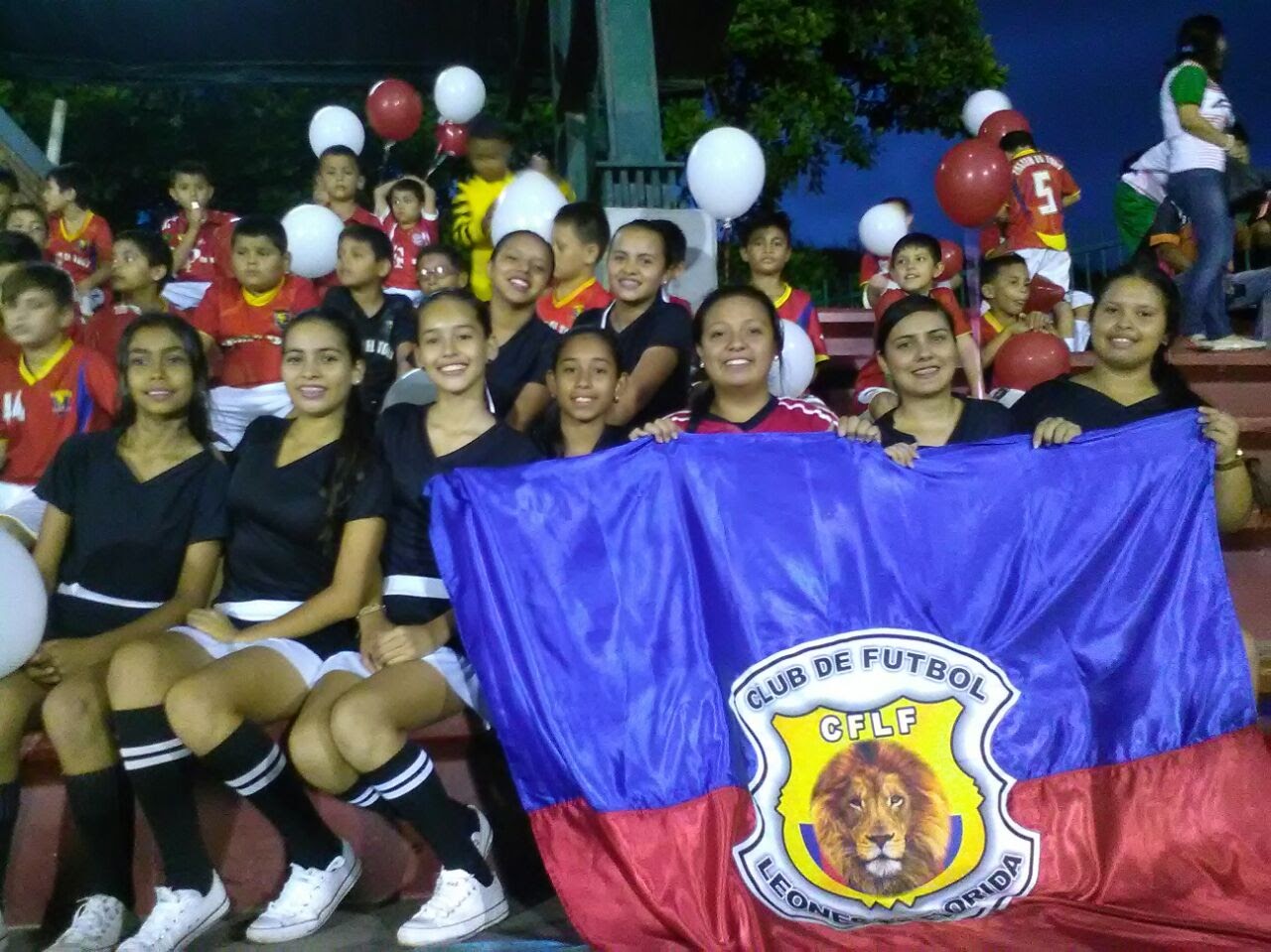 Escuela Los Leones de Floridablanca